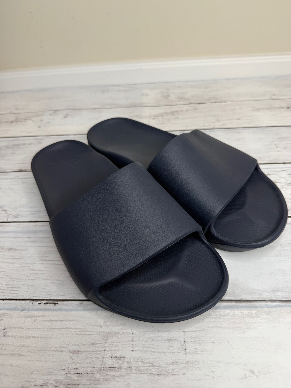 Classic Navy Slide Sandals with Cushioned Footbed